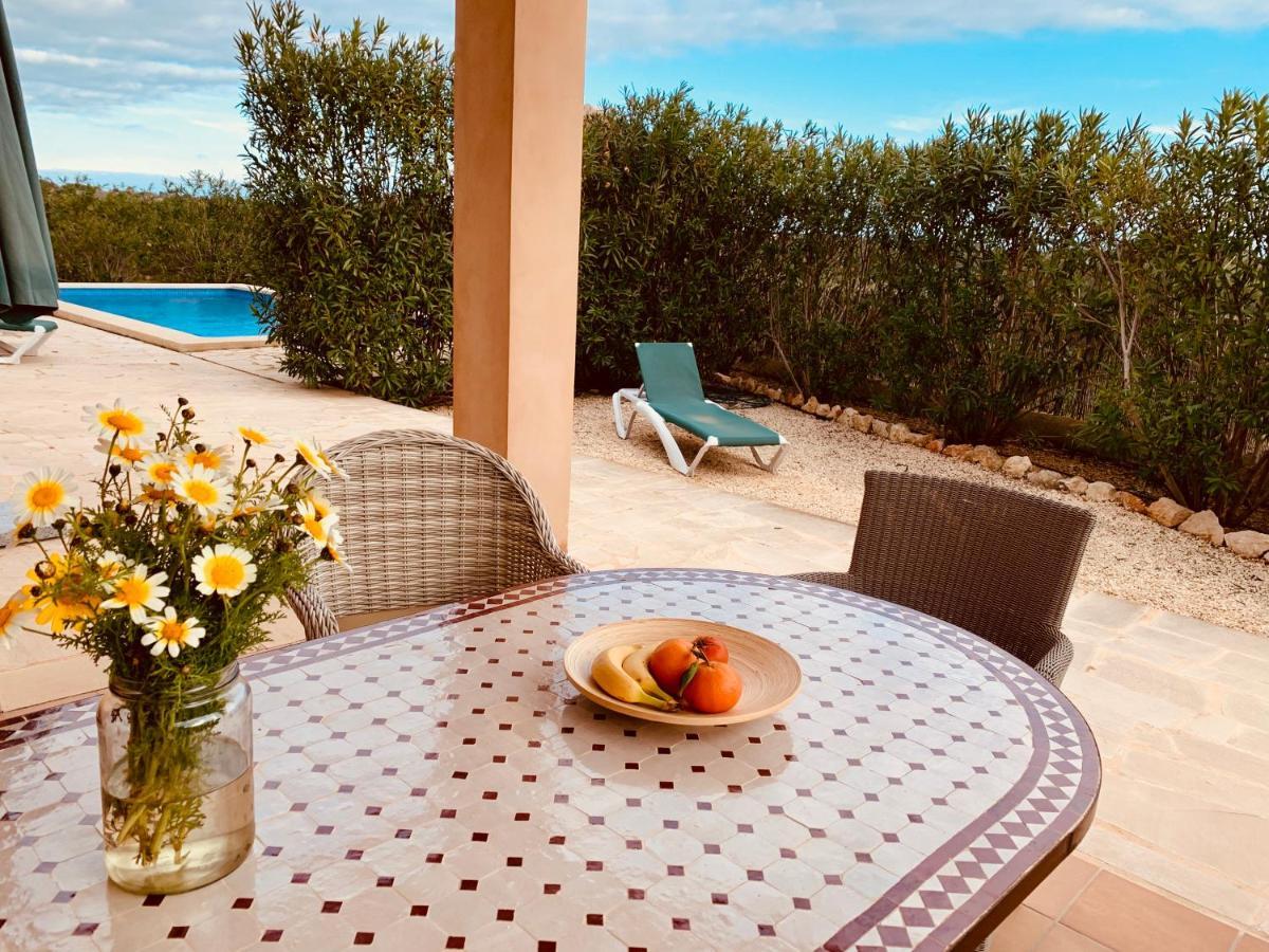 CASA Luz Solar - schöne Finca in Strandnähe, Privatpool, Klimaanlage, Wifi Santanyí Esterno foto